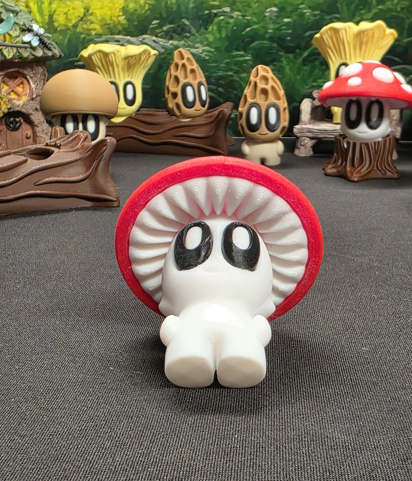 Blob Plant Friends (Toadstool Mushroom)