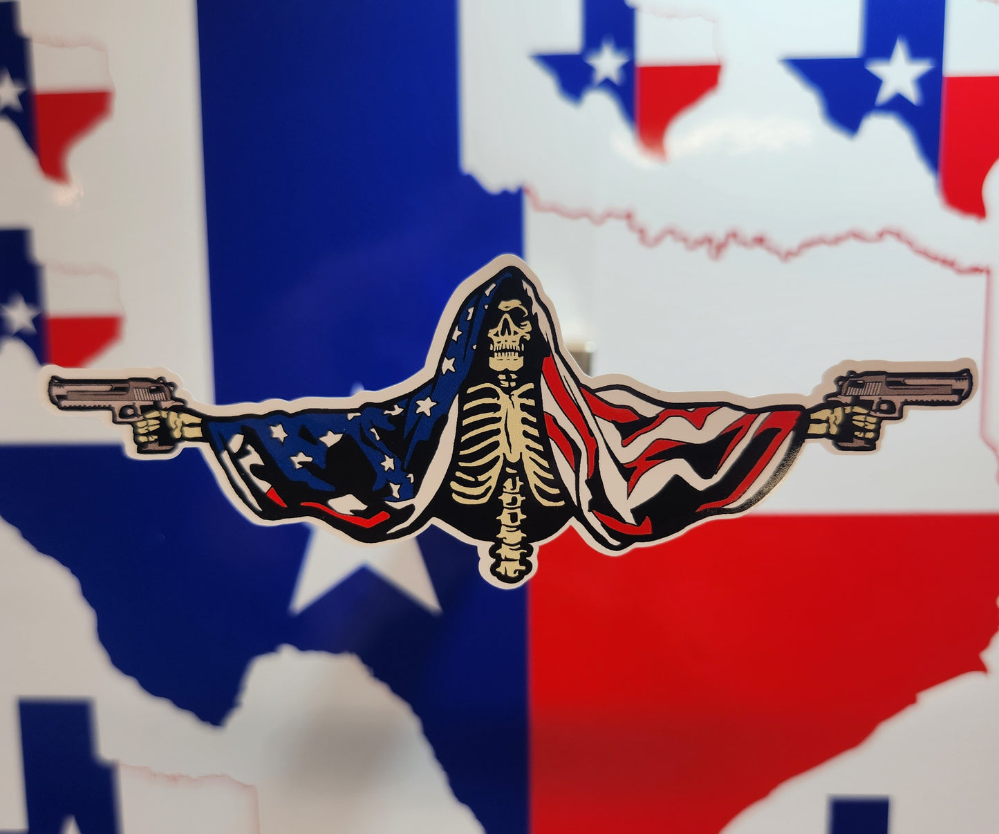 Sticker: Patriotic (Duel Wield Flag Skeleton)