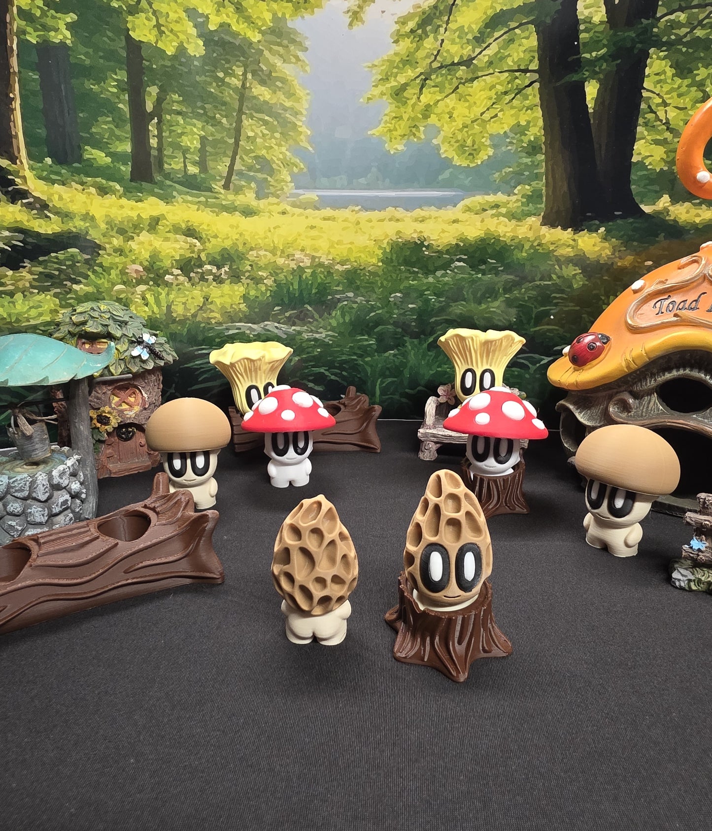 Blob Plant Friends (Morel Mushroom)